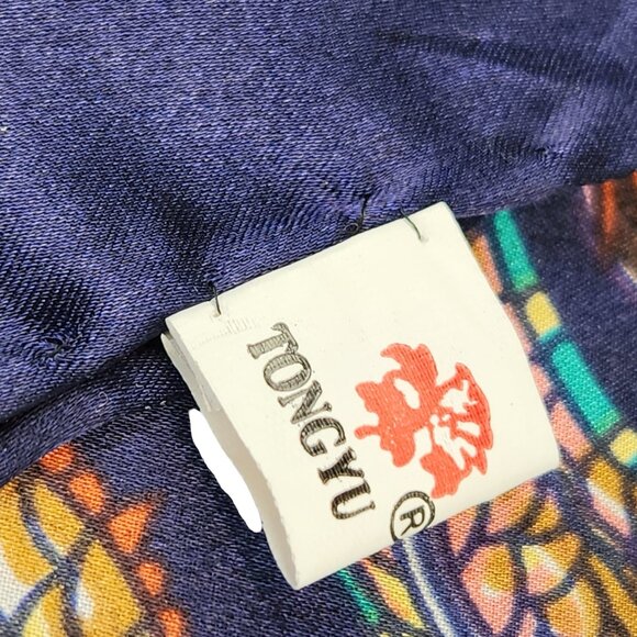 VTG Tongyu 100% Silk Scarf 42x42 Hand Rolled Hem Chinese Dragon Motif Multicolor - Picture 11 of 15